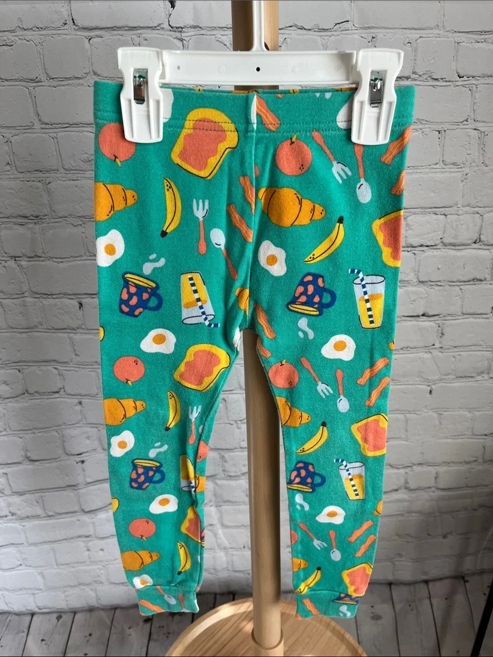 ⭐️⭐️ PICK 5 / $20 Old Navy Breakfast Food Pajama Set 4T